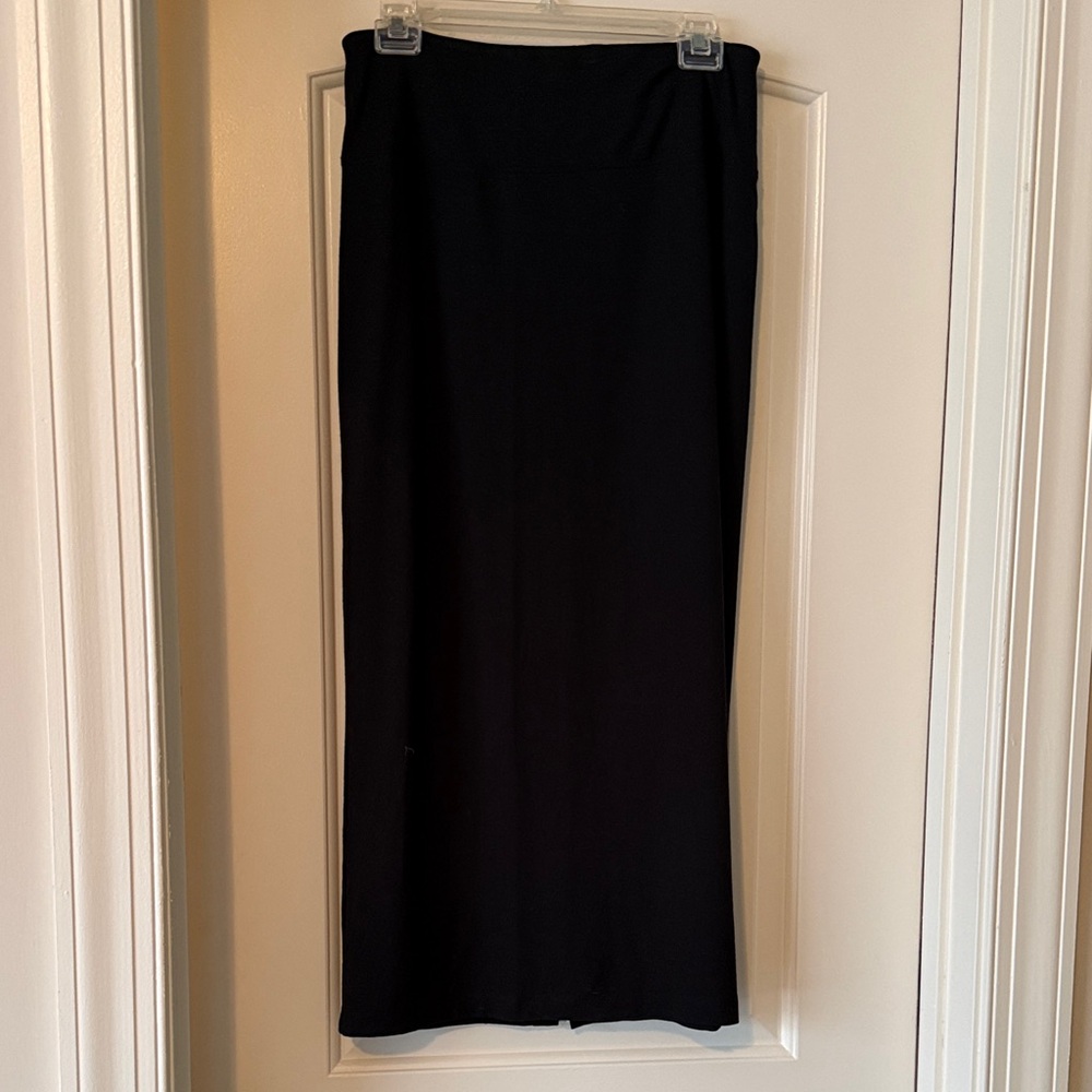 J. Jill Black Maxi Skirt - Straight Silhouette